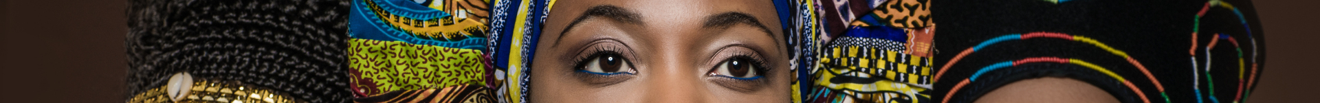 Trillion Looks Stores background