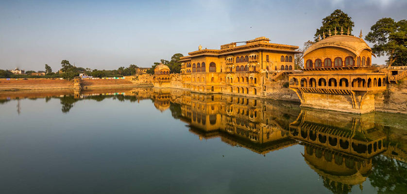 Rajasthan Tour Drivers background