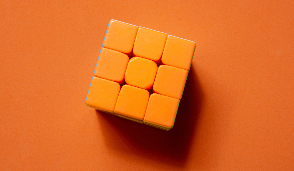 Cubelelos background