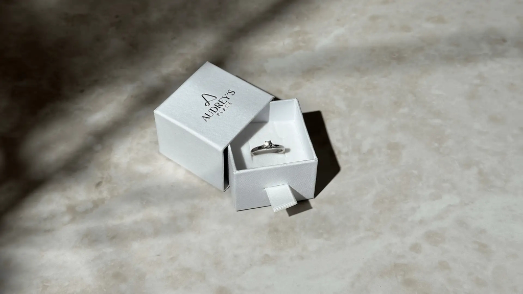 audreysplace.com Hintergrund