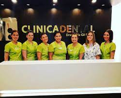 CLÍNICA DENTAL EN ZARAGOZA de fondo