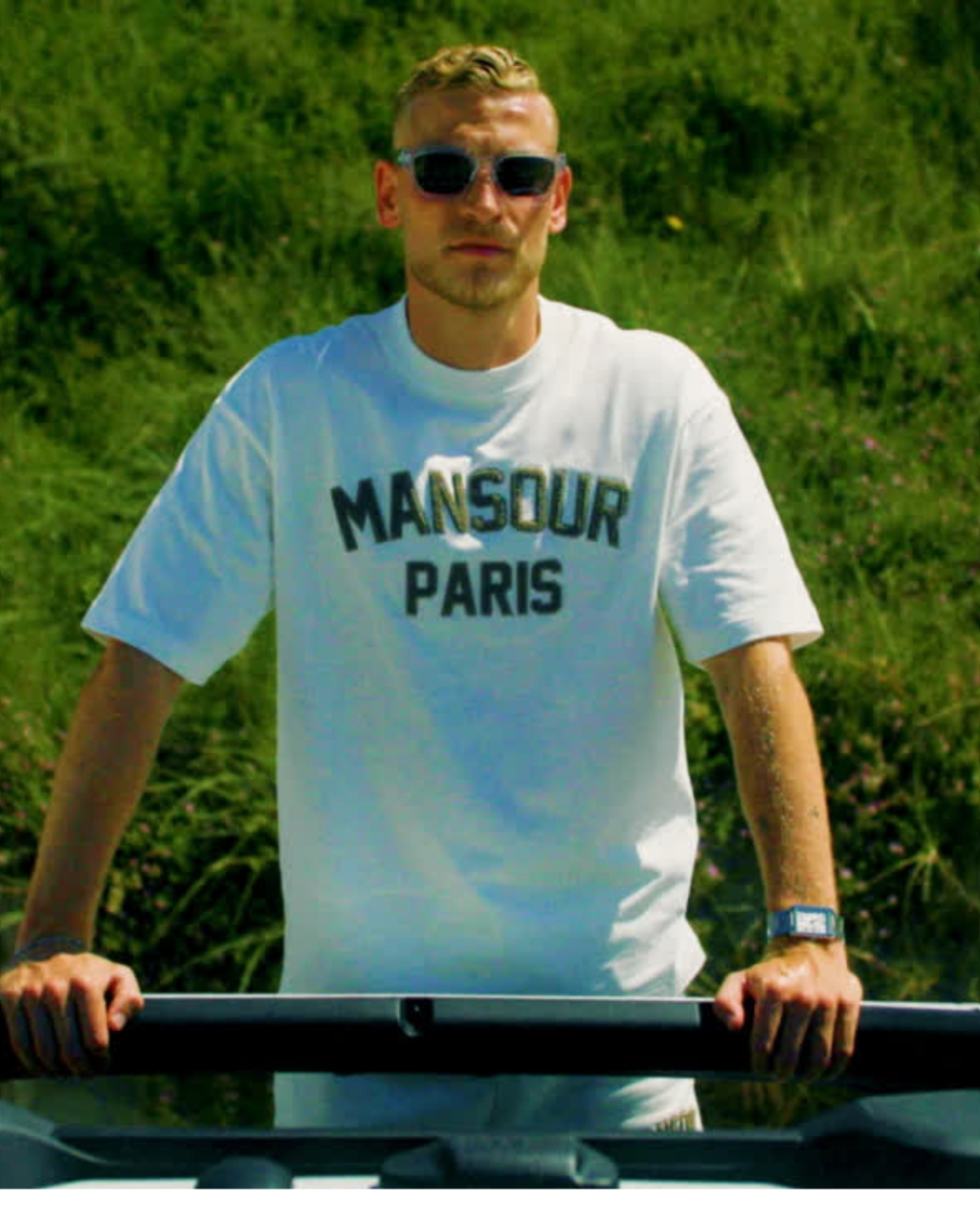 themansour.coms achtergrond