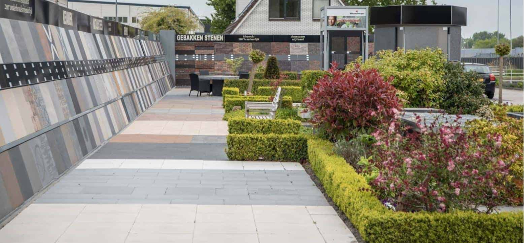 Broekema sierbestrating Hintergrund