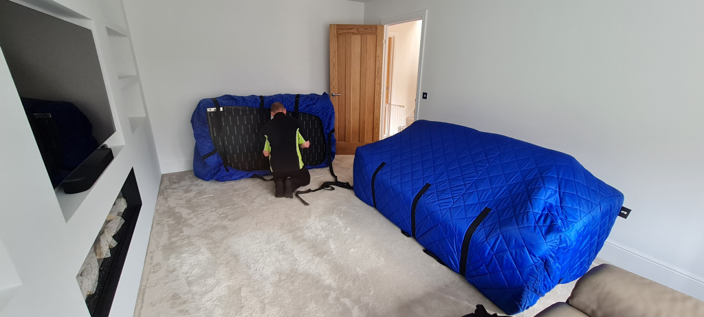 Cotswold Services Removals Ltds background