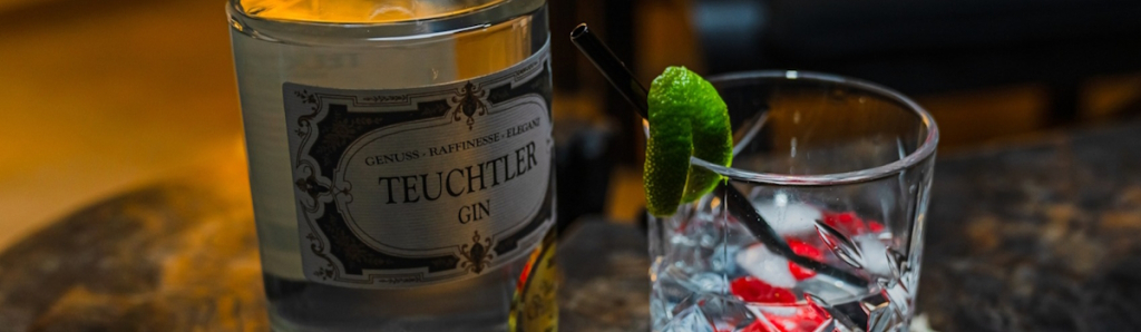 Teuchtler Gin Hintergrund