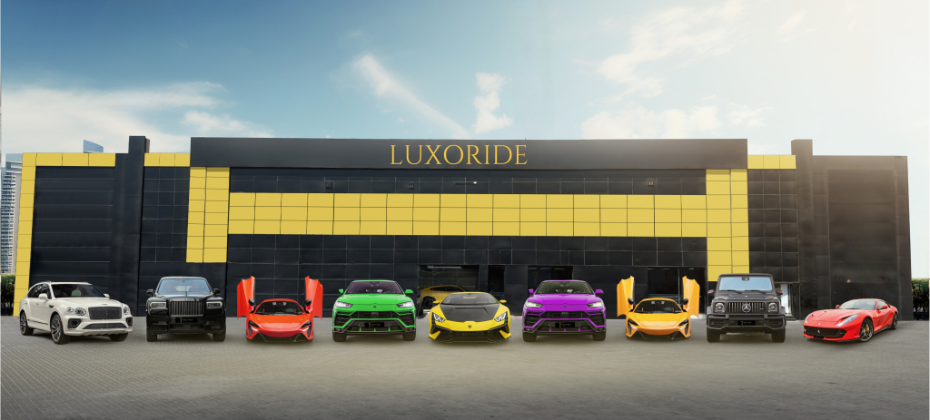 Luxoride - Luxury Car Rental in Jaipurs background