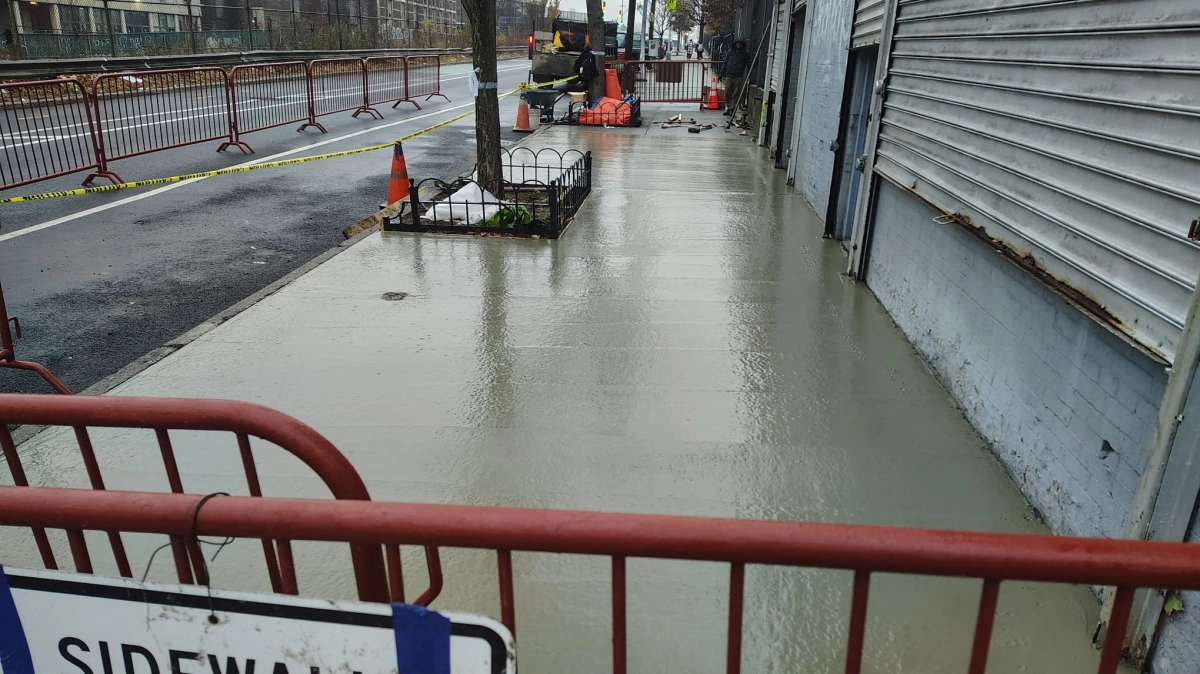 Sidewalk Repair NYCs background