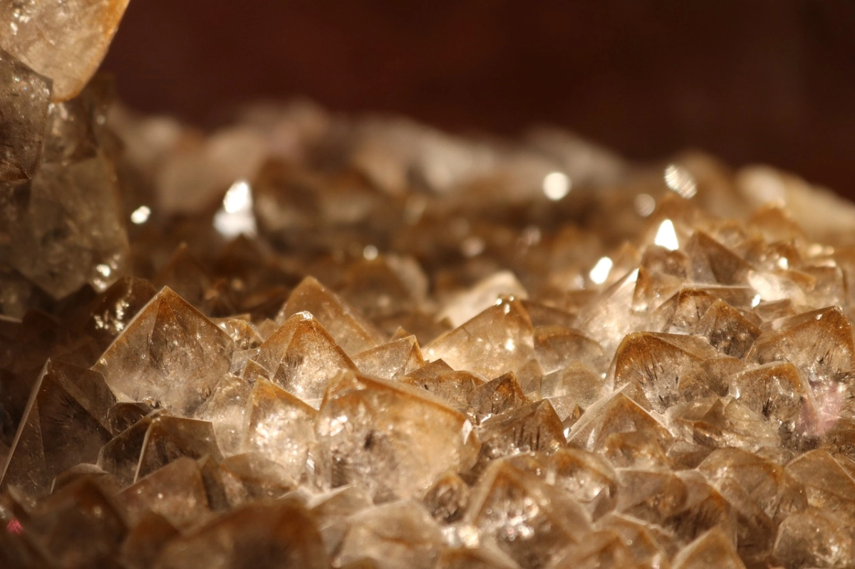 CrystalScents Hintergrund