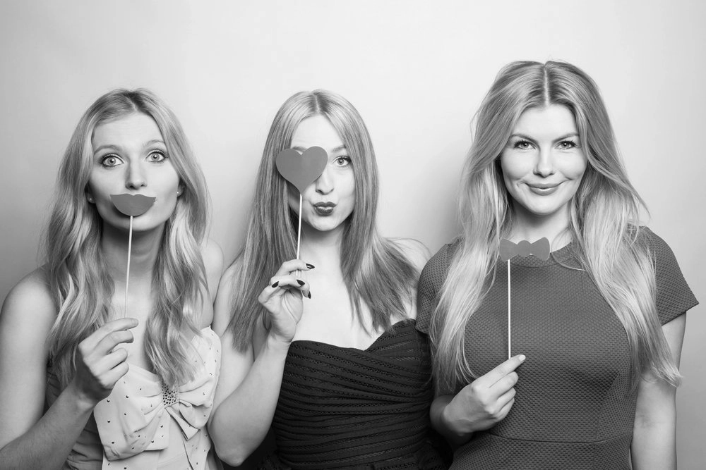 Photobooths-huren.bes achtergrond