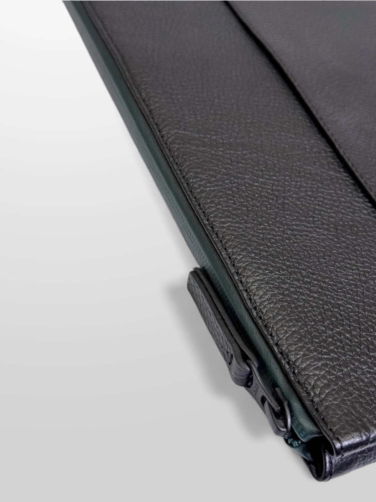 LGDO - Legacy Redefineds background