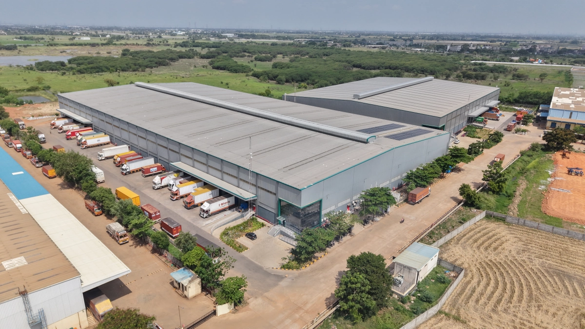 Apollo Supply Chains background