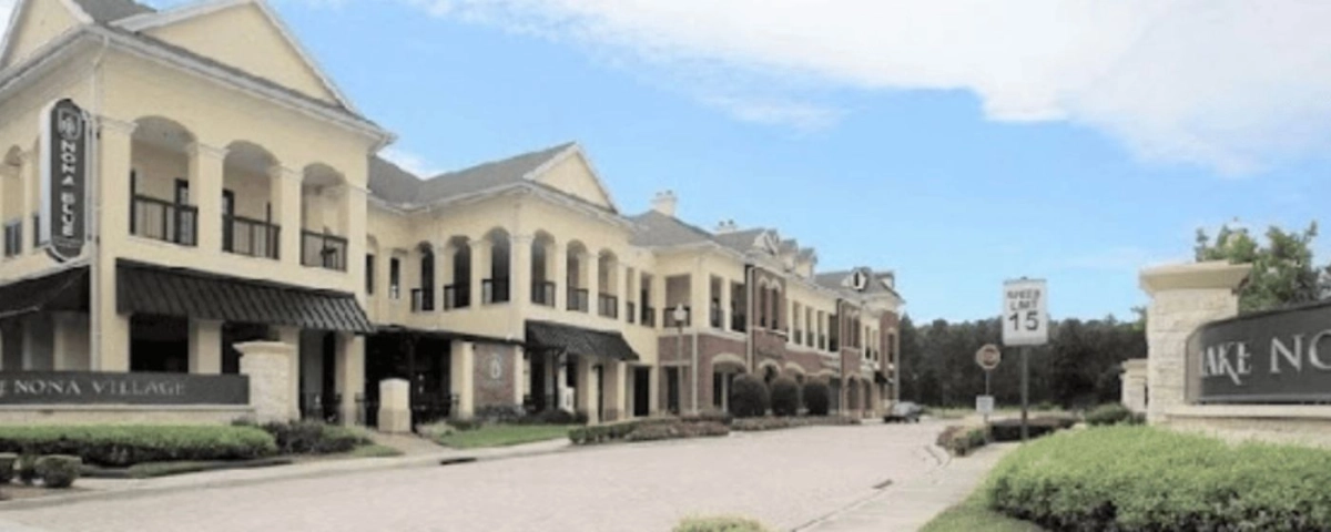 Advanced Wellness MDs background