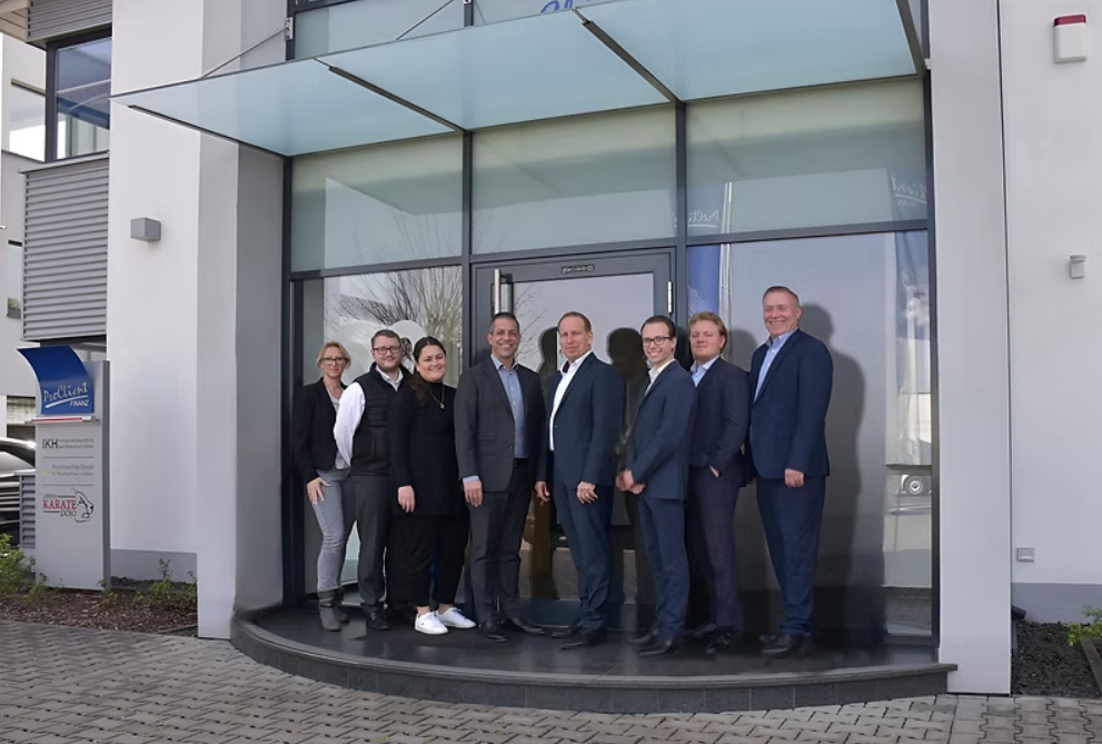 ProClient FINANZ Hintergrund