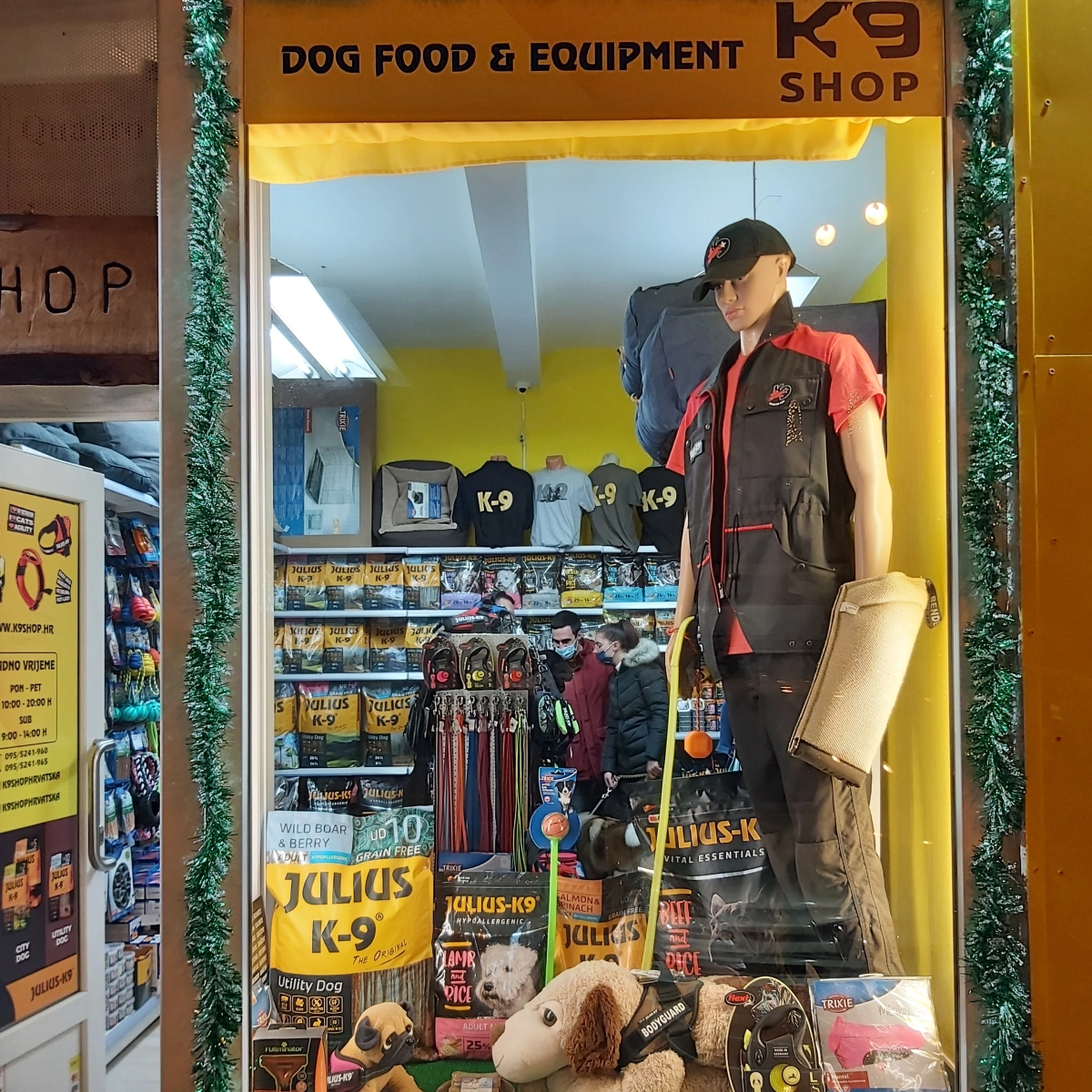Pozadina K9 SHOP Hrvatska