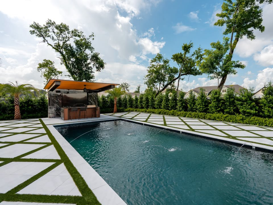 Hogue Landscape Servicess background